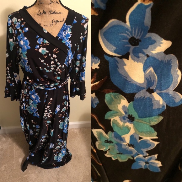 Ace Fashion Dresses & Skirts - Ace Fashion Black Floral Wrap Maxi Dress 👗